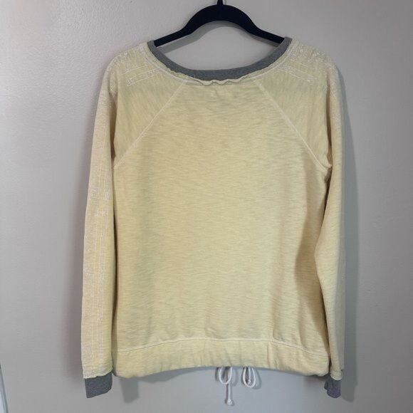 Maurices Long-Sleeve Lace-Up Pullover Sweatshirt Drawstring Hem Gray Trim Size M - Picture 2 of 16
